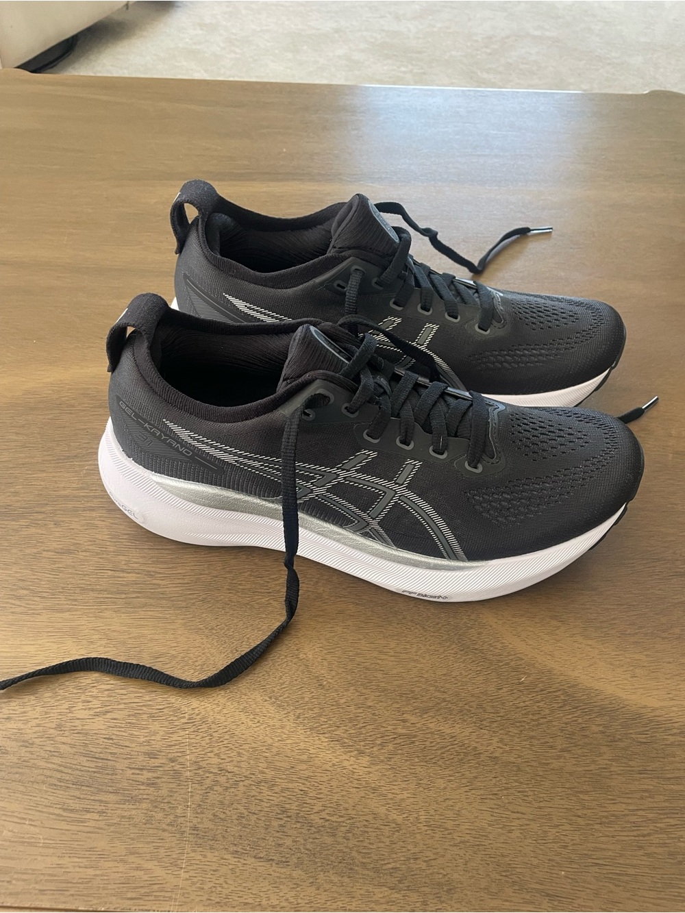 ASICS Women’s Gel Kayano 31 Black Running Shoes